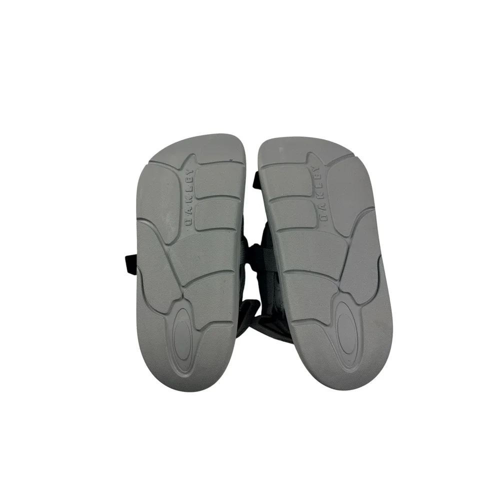 Oakley Studio Sandal Cement Grey Mens Size 11 FOF100706 314 Sports Sandals NEW